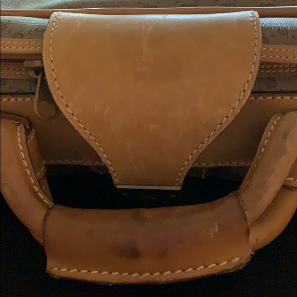 Vintage Gucci Suitcase.  Gold plated hardware. - Picture 4 of 16